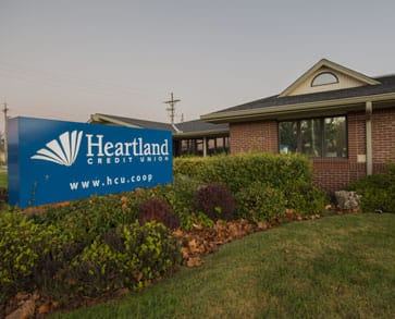 Credit union adds financial, marketing chiefs to executive team