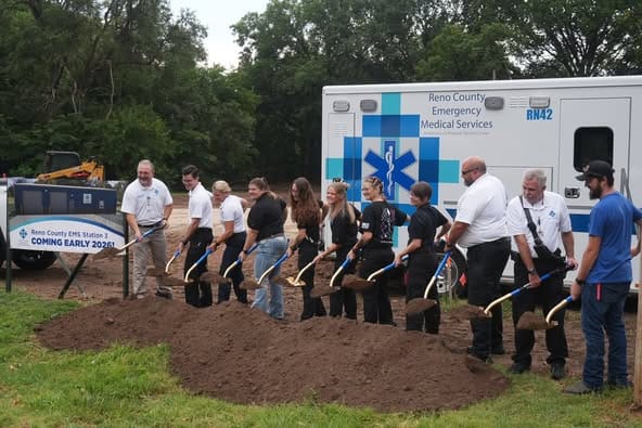 Hutchinson Regional Healthcare System Breaks Ground on New EMS Station in Arlington