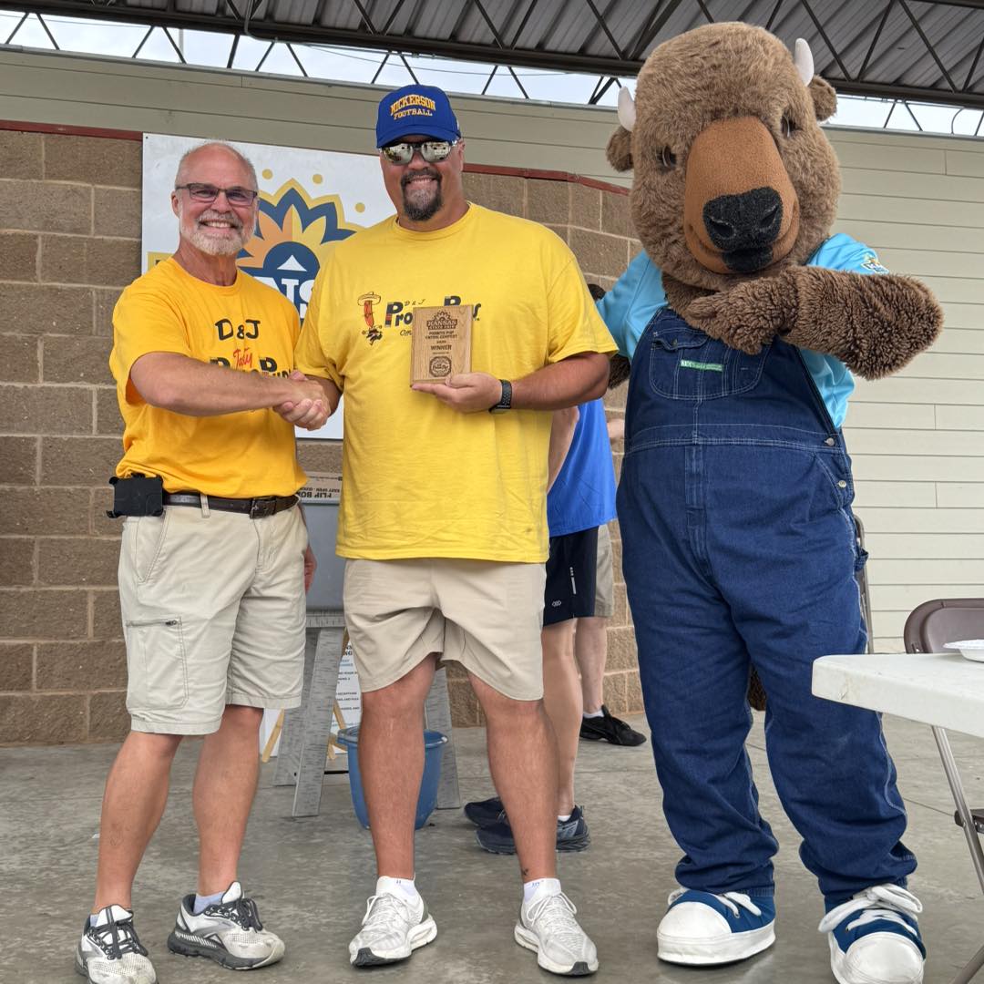 High School Teacher Sets New Kansas State Fair Record in Pronto Pup Eating Contest