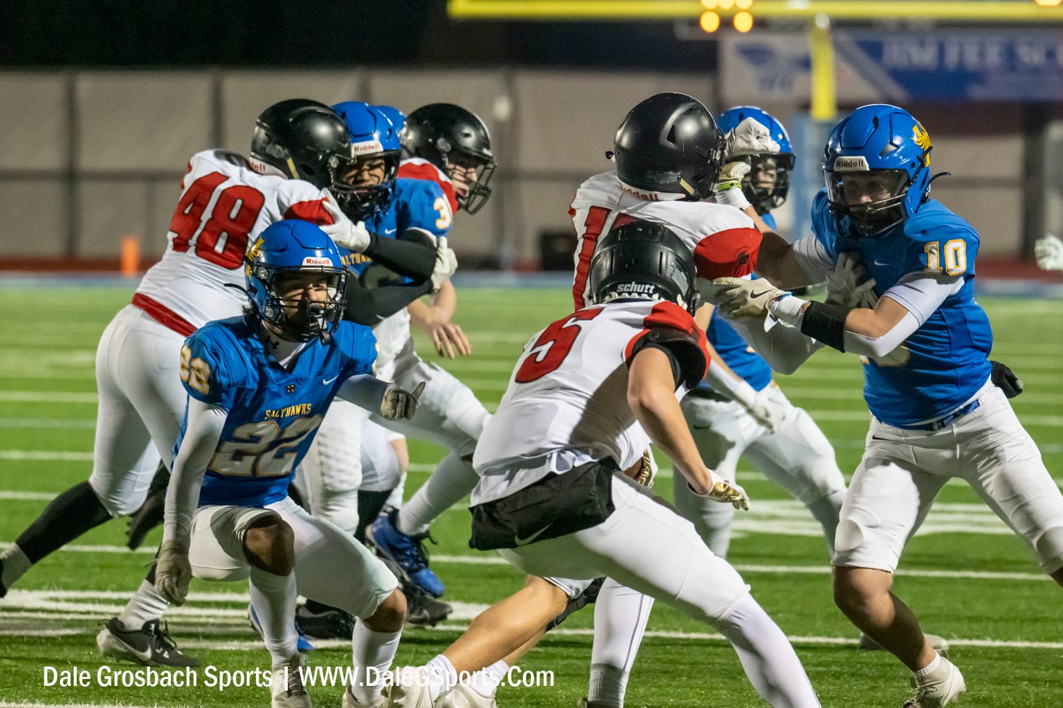 Hutchinson Salthawks shut out Emporia 34-0 in playoff opener
