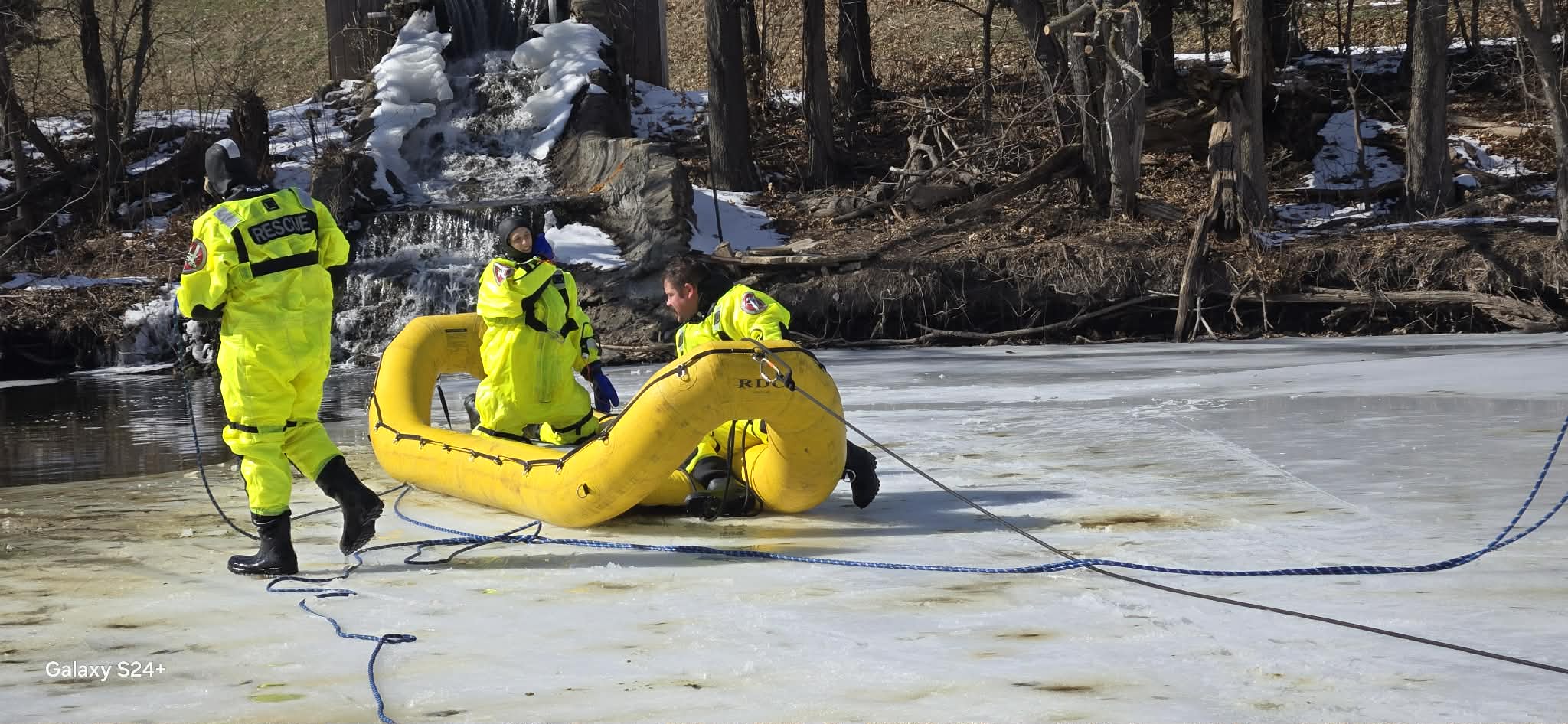 Winfield Fire/EMS Conducts Ice Rescue Training at Island Park