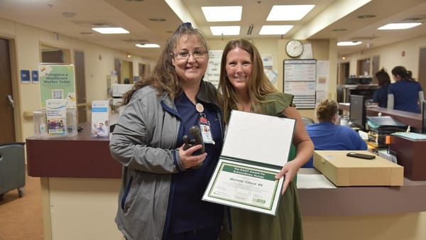 HMC's Michelle Gifford receives national award