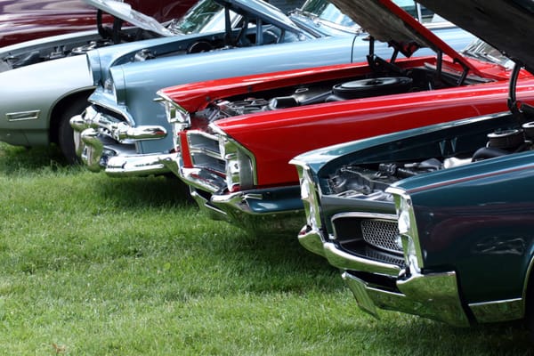 Classic Car Enthusiasts to Gather for 'Cruisin' in Paradise' Show in Manhattan