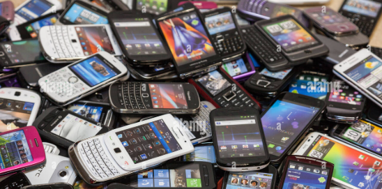 Hutchinson School District Implements Strict Cell Phone Policy for 2025-26 School Year