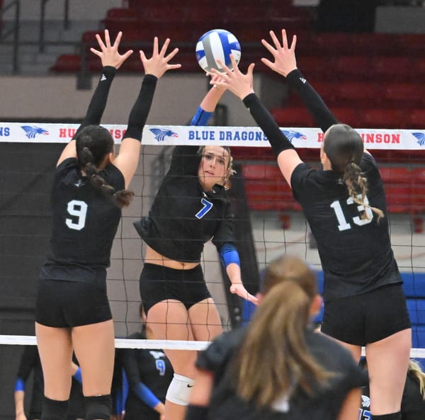 Blue Dragons Battle Valiantly in Thrilling Five-Set Showdown Against Seward County