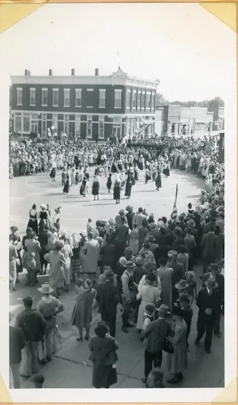 Lindsborg Celebrates Swedish Heritage This Weekend at Svensk Hyllningsfest