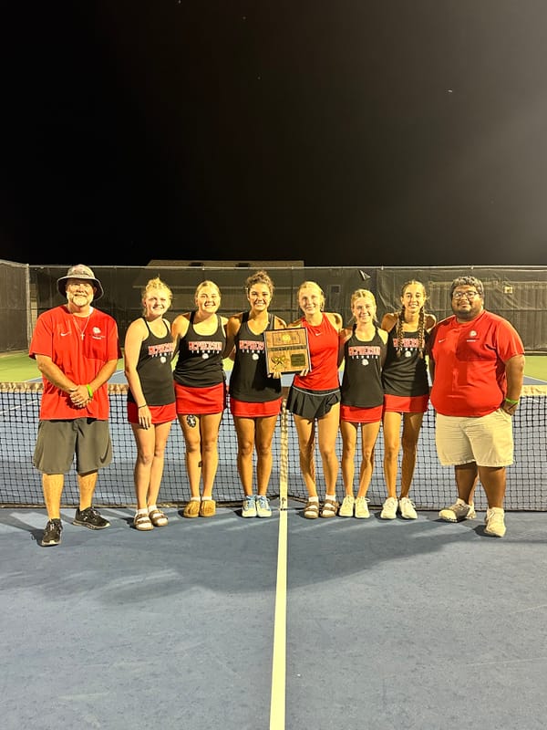 McPherson Tennis Sweeps Regional Championship, Sends All Six Players to State