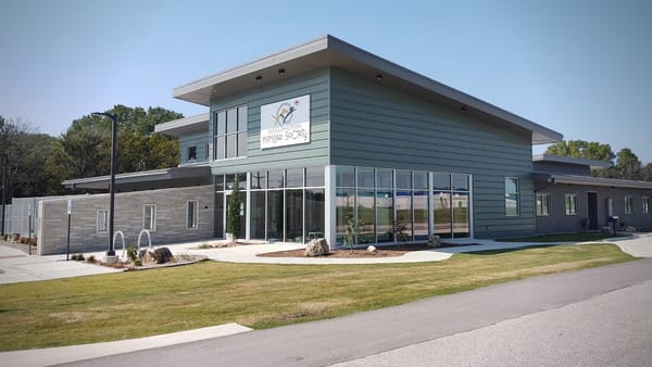 Wellington Humane Society raises over $16,000 at Night to Paws Gala