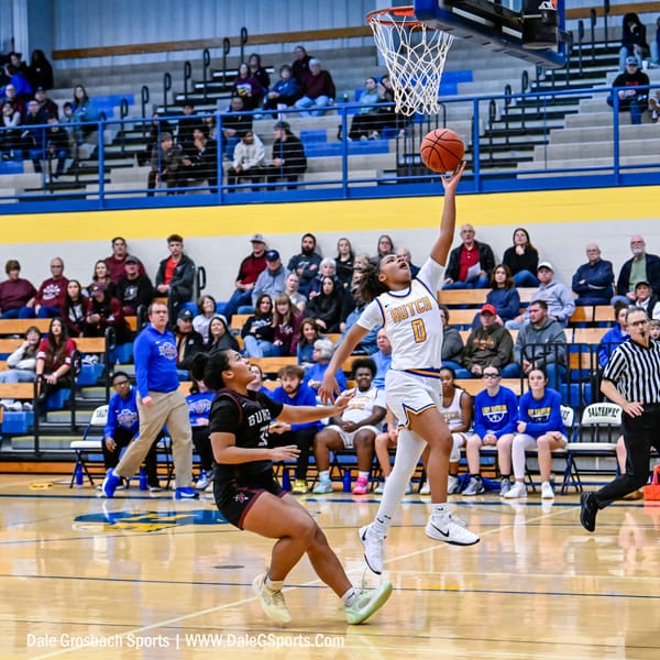 Hutchinson cruises to 55-37 win over Buhler