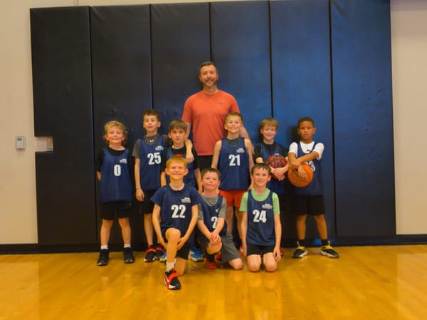 2nd-Grade Pups Finish Hutch League 5-1